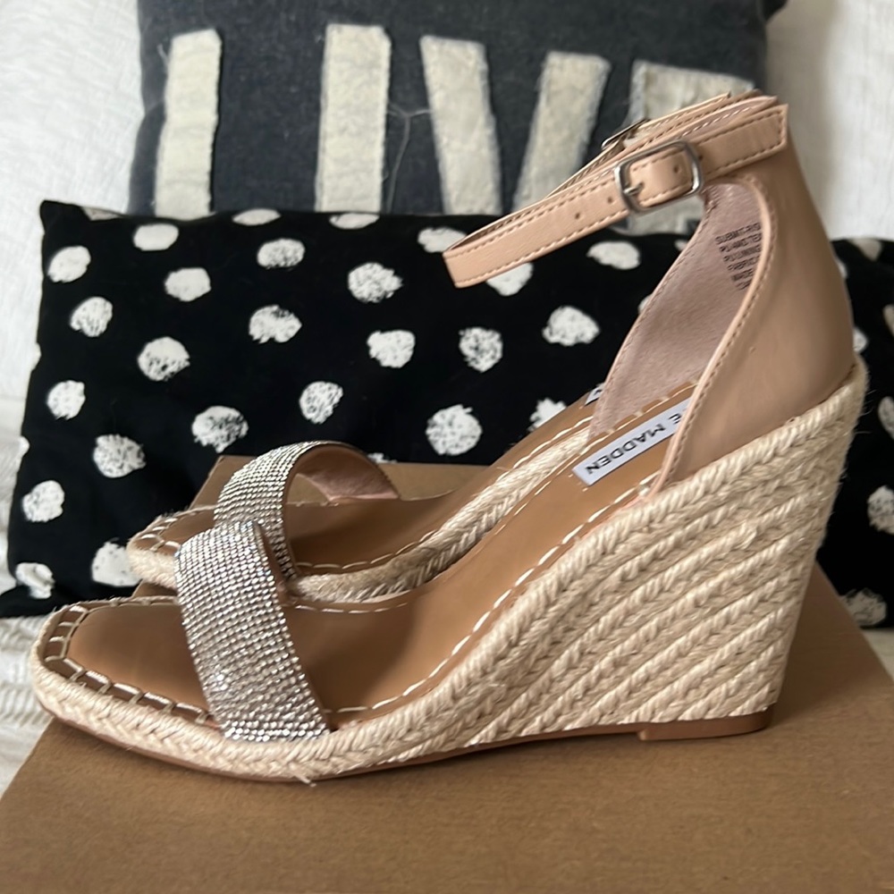 Steve Madden Sparkly Wedge Sandals Size 8